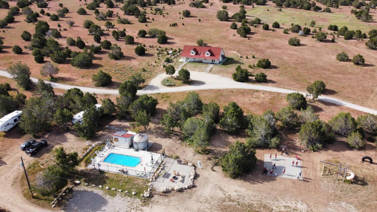Hacienda Roja - The Cedars #7 At Wind Walker Homestead Spring City Exterior foto
